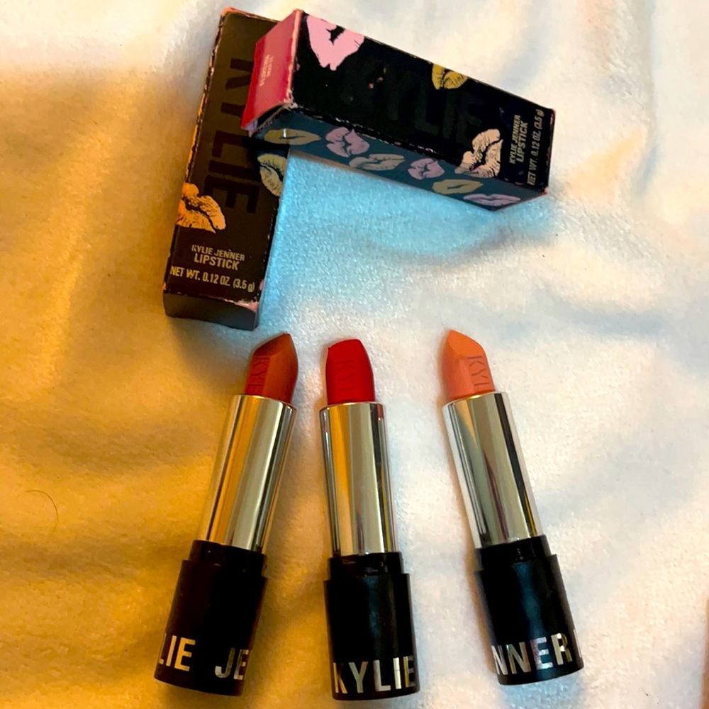 Kylie MATTE LIPSTICKS